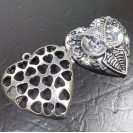 Virginia Elegant Champagne Topaz Crystal heart shape Magnetic open Owl pendant box 