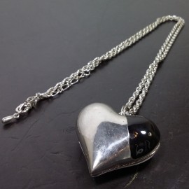 Virginia Vintage plantinum plated solid copper heart pendant necklance