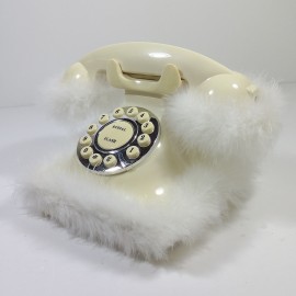 GSQ Cinderella Feather Vintage Telephone White